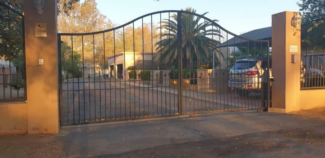 Nooitgedacht Self Catering Cc Διαμέρισμα Okahandja Εξωτερικό φωτογραφία